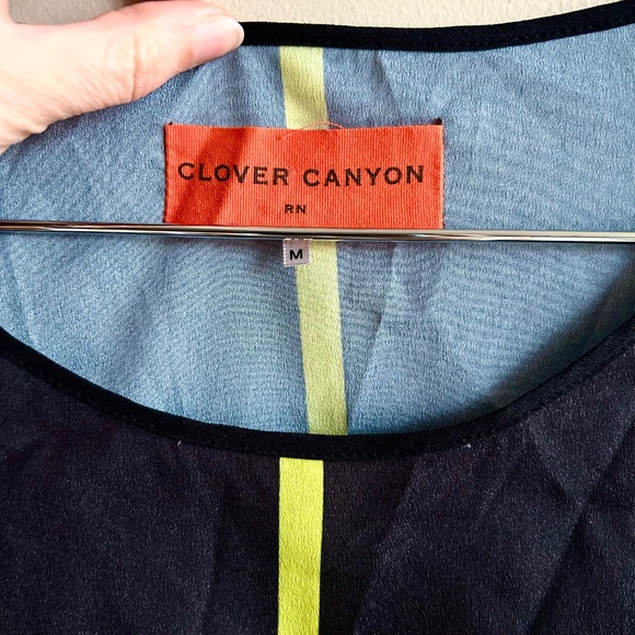 Clover Canyon by Rozae Nichols | Geode Print High-Low Top โ Size M - Picture 4 of 5